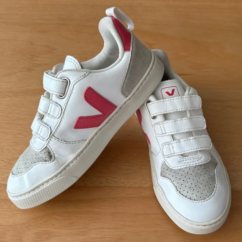 VEJA Kids White & Pink V-10 Sneakers US 2 - Picture 1 of 7